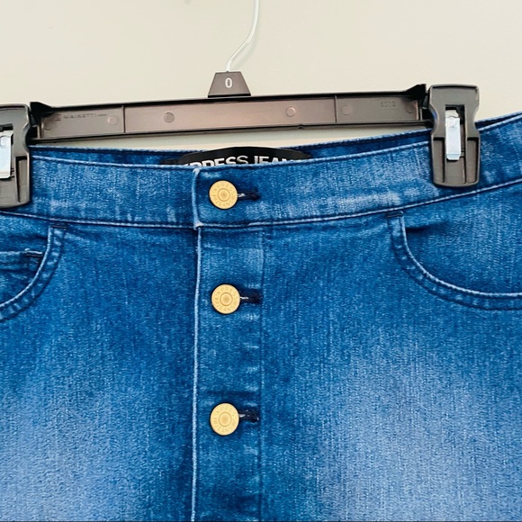 Express Jeans Medium Wash Denim Mini Skirt Size 8 - Picture 2 of 8